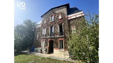 Maison traditionnelle à Rosny-sous-Bois (93110)