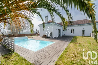 Maison d'architecte à Cauneille (40300)