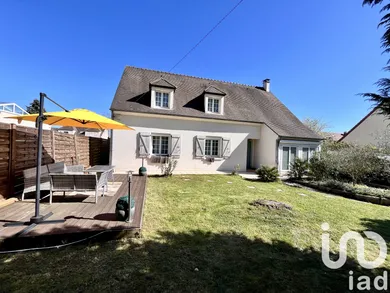 House at Fontenay-en-Parisis (95190)