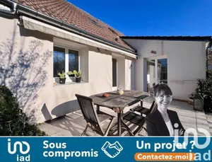 Maison traditionnelle à Les Chapelles-Bourbon (77610)