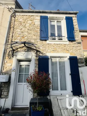 Maison de ville à Moret-Loing-et-Orvanne (77250)
