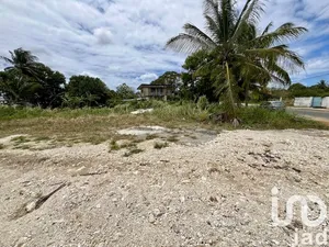 Building plot in Port-Louis (97117)