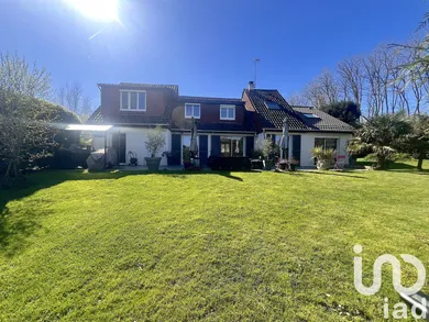 Maison traditionnelle à Lésigny (77150)