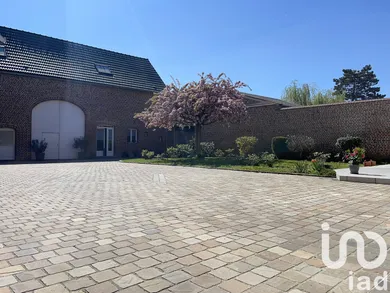 Traditional house at Féchain (59247)