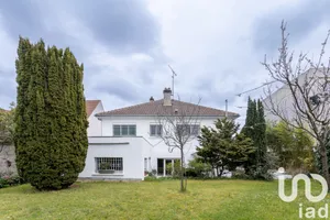 Maison traditionnelle à Champigny-sur-Marne (94500)