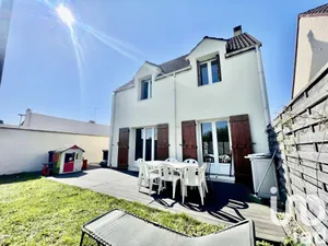 House at Montmagny (95360)