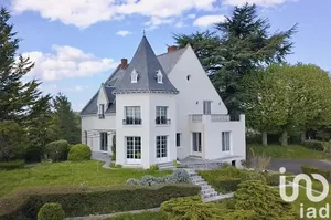Demeure à Rochecorbon (37210)
