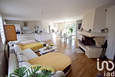 Maison à Avrainville (91630) — 6/27