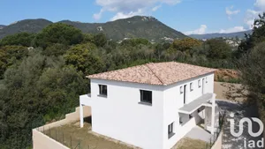 Appartement à Ajaccio (20090)