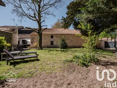 Maison à Surgères (17700)