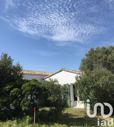 House in Loix (17111)