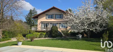 House at Saint-Cyr-au-Mont-d'Or (69450)