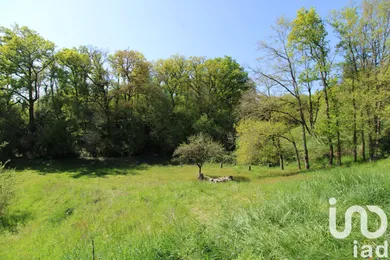 Terrain à bâtir à Veuzain-sur-Loire (41150)