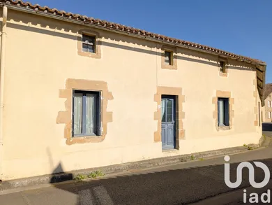 Maison à Pressac (86460)
