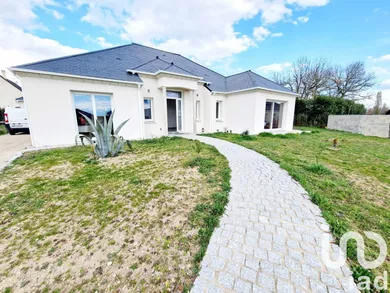 House at Gien (45500)