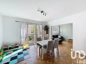 Apartment at Yerres (91330)