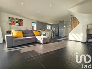 House at Pia (66380)