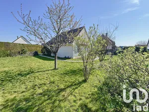 Maison traditionnelle à Le Mesnil-Esnard (76240)