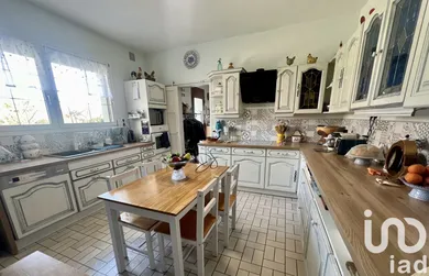 House at Bornel (60540)