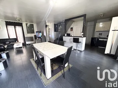 House at Chaumontel (95270)