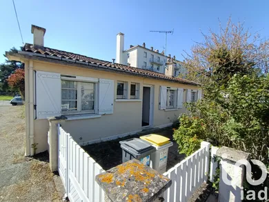 Maison à Poitiers (86000)
