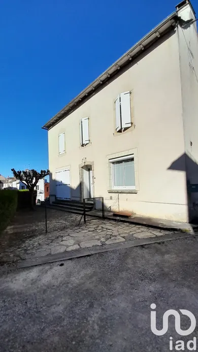 Maison de ville à Rieupeyroux (12240)