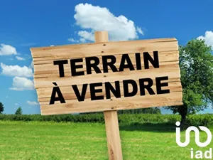 Terrain à bâtir à Poligny (77167)