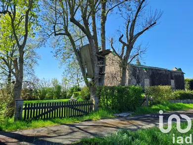 Grange à Saint-Germain-des-Prés (49170)