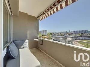 Apartment at Le Bouscat (33110)