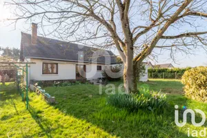 House at Noyers (45260)