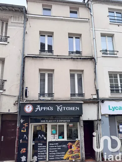 Building at Meaux (77100)