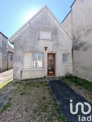Maison de ville à Luçay-le-Mâle (36360)