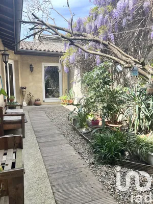 Maison à Bordeaux (33800)