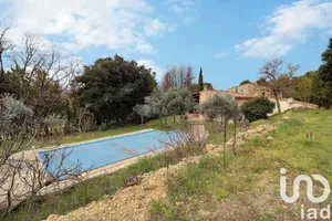 Maison traditionnelle à La Verdière (83560)