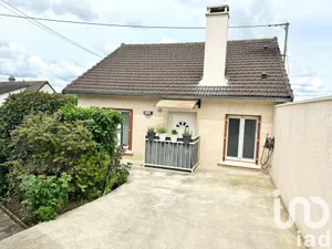 Townhouse at Osny (95520)