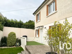 Maison de ville à Osny (95520)