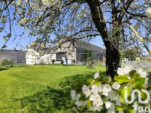 Maison de campagne à Noyant (49490)