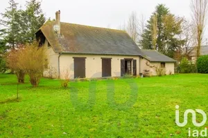 Maison à Saint-Laurent-des-Bois (27220)