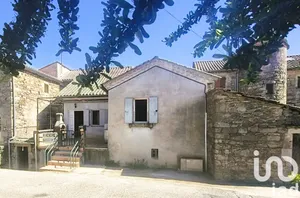 Village house at Gravières (07140)