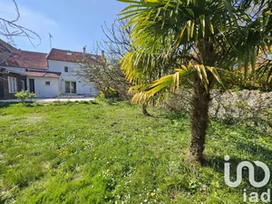 Maison à Saint-Jean-les-Deux-Jumeaux (77660)