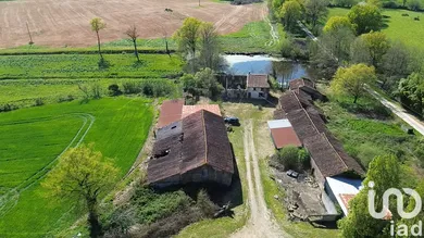 Terrain à Beaulieu-sous-Parthenay (79420)