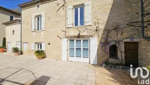 Maison de ville à Ruffec (16700)