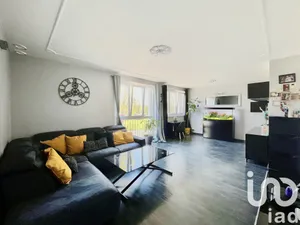 Apartment at Carrières-sous-Poissy (78955)