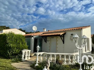 Maison à Sainte-Marie-de-Ré (17740)