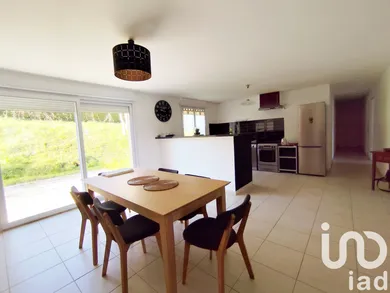 Pavillon à Rozoy-sur-Serre (02360)