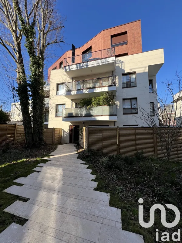 Appartement à Garches (92380) photo 2