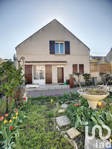 Village house at Flagy (77940)