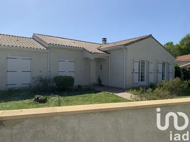 Maison traditionnelle à Saint-Sulpice-de-Royan (17200)