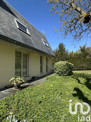 Architectural house in Souppes-sur-Loing (77460)