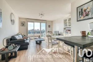Apartment at Livry-Gargan (93190)
